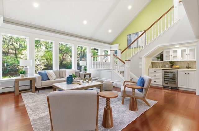 1 Croftdale Rd, Newton, MA 02464
