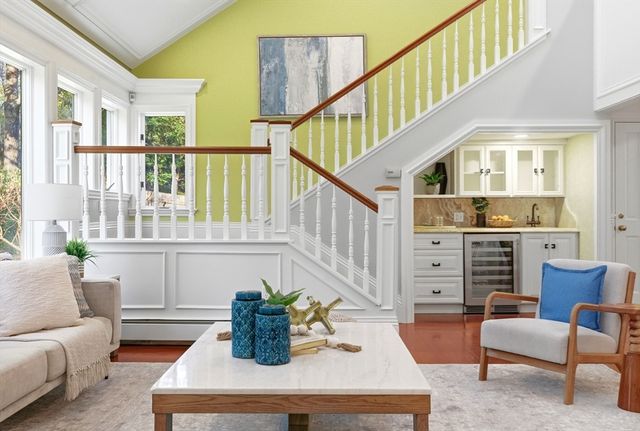 1 Croftdale Rd, Newton, MA 02464