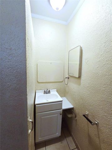 1109 PENNSYLVANIA AVENUE, St Cloud, FL 34769