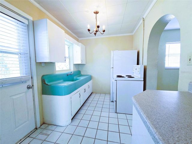 1109 PENNSYLVANIA AVENUE, St Cloud, FL 34769