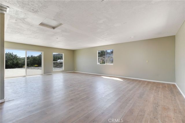 2929 Snow Line Drive, Pinon Hills, CA 92372