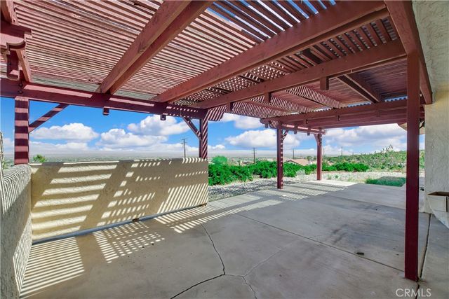 2929 Snow Line Drive, Pinon Hills, CA 92372