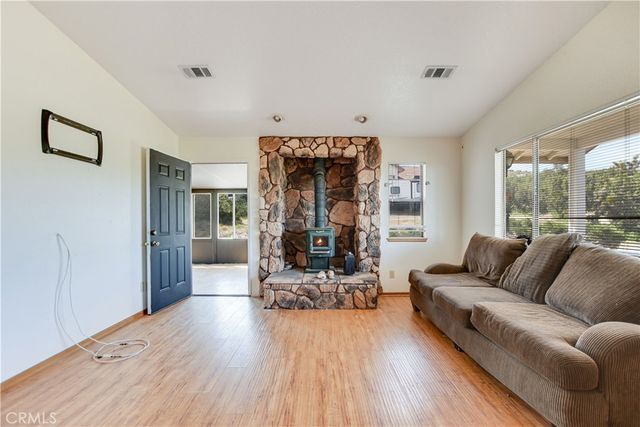 2929 Snow Line Drive, Pinon Hills, CA 92372