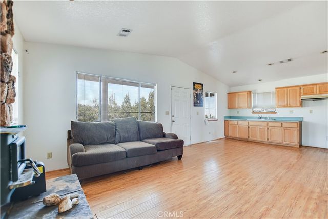 2929 Snow Line Drive, Pinon Hills, CA 92372