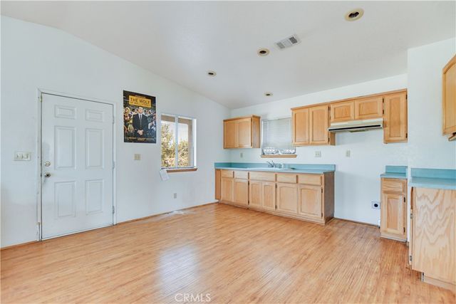 2929 Snow Line Drive, Pinon Hills, CA 92372