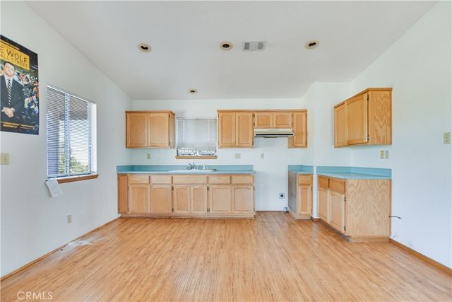 2929 Snow Line Drive, Pinon Hills, CA 92372