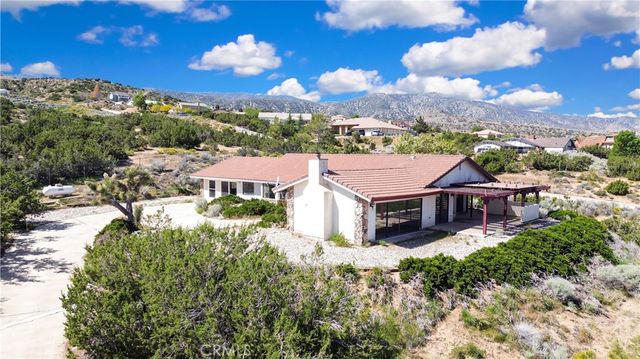 2929 Snow Line Drive, Pinon Hills, CA 92372