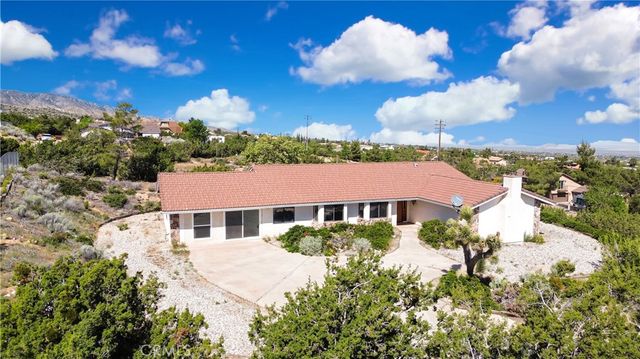 2929 Snow Line Drive, Pinon Hills, CA 92372