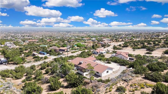 2929 Snow Line Drive, Pinon Hills, CA 92372