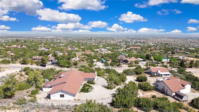 2929 Snow Line Drive, Pinon Hills, CA 92372