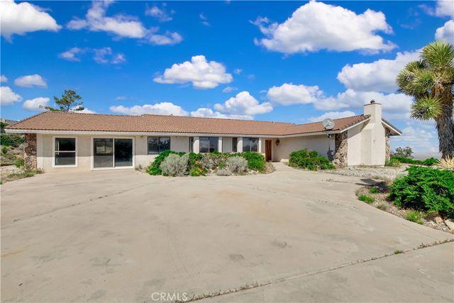 2929 Snow Line Drive, Pinon Hills, CA 92372