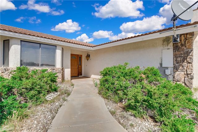 2929 Snow Line Drive, Pinon Hills, CA 92372
