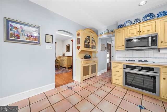 3 READING AVE, Reading, PA 19607