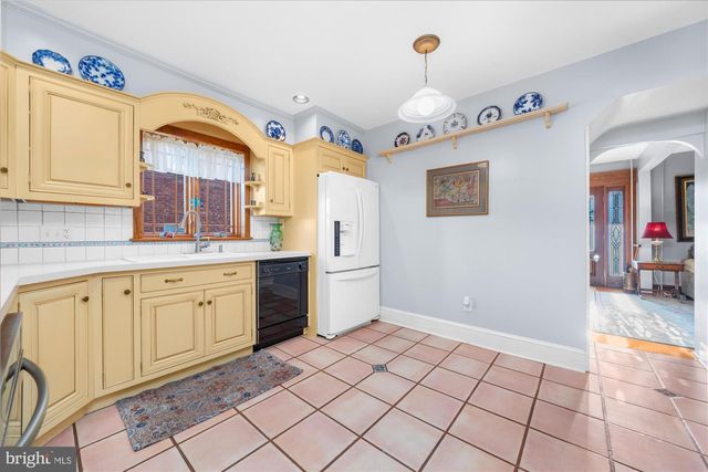 3 READING AVE, Reading, PA 19607