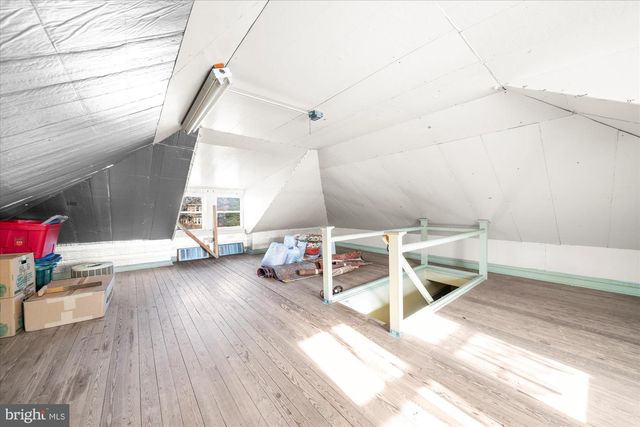 3 READING AVE, Reading, PA 19607