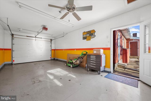 3 READING AVE, Reading, PA 19607