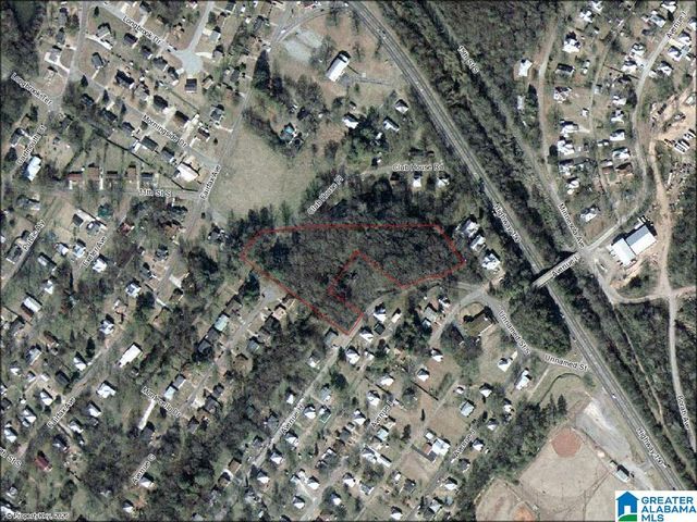 1217 CLUBHOUSE ROAD, Bessemer, AL 35020