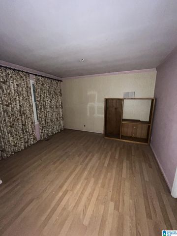 1217 CLUBHOUSE ROAD, Bessemer, AL 35020