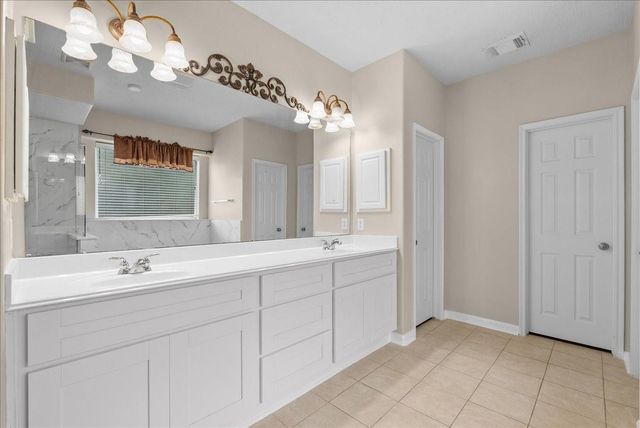 1618 Stoney Lake Drive, Friendswood, TX 77546