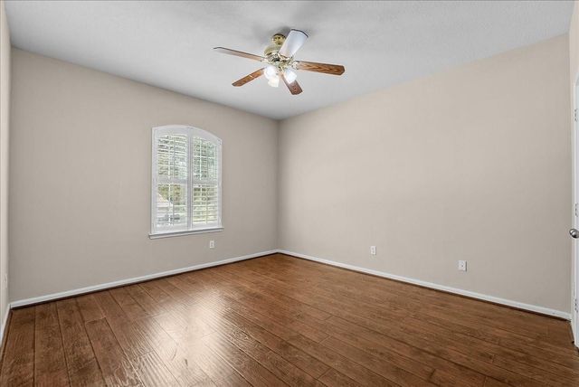 1618 Stoney Lake Drive, Friendswood, TX 77546