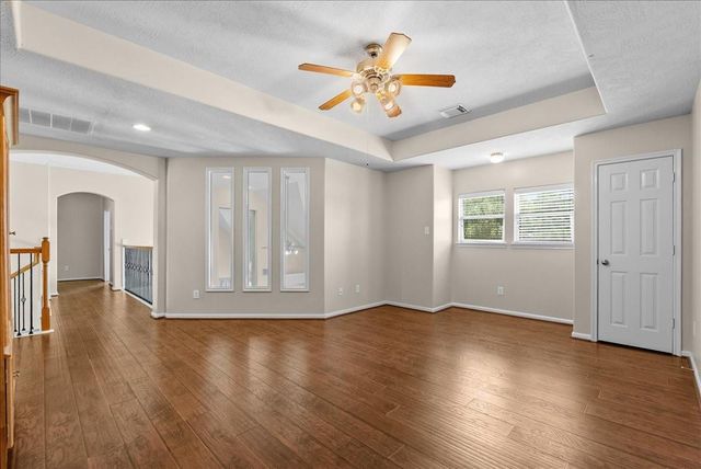1618 Stoney Lake Drive, Friendswood, TX 77546