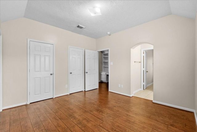 1618 Stoney Lake Drive, Friendswood, TX 77546