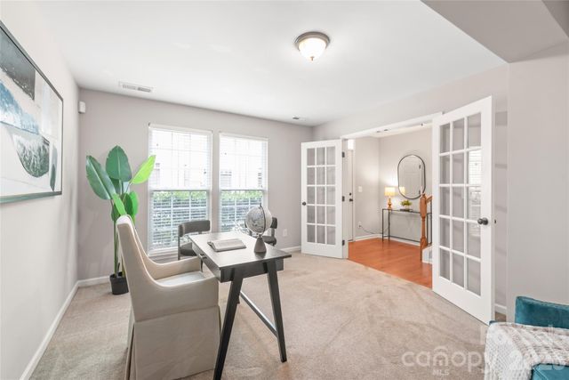 241 N Irwin Avenue, Charlotte, NC 28202