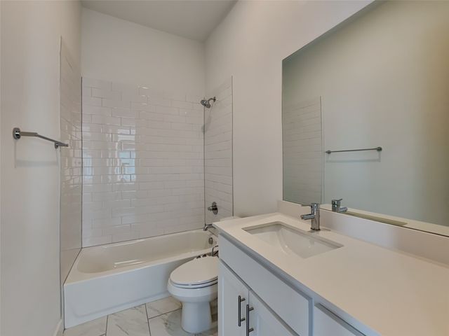 129 Oscar Drive, Dallas, TX 75203