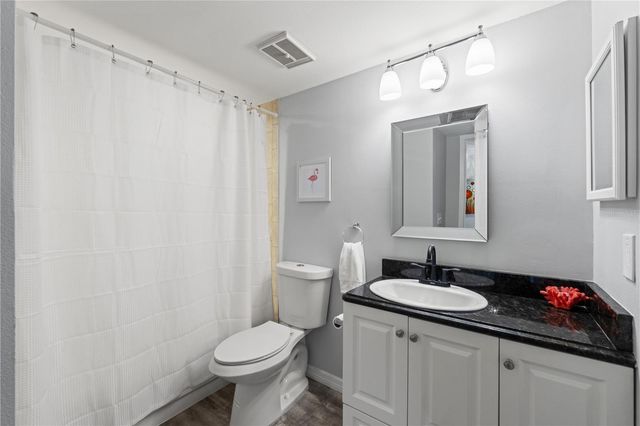 300 S FLORIDA AVENUE 600F, Tarpon Springs, FL 34689