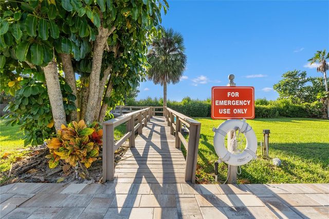 300 S FLORIDA AVENUE 600F, Tarpon Springs, FL 34689
