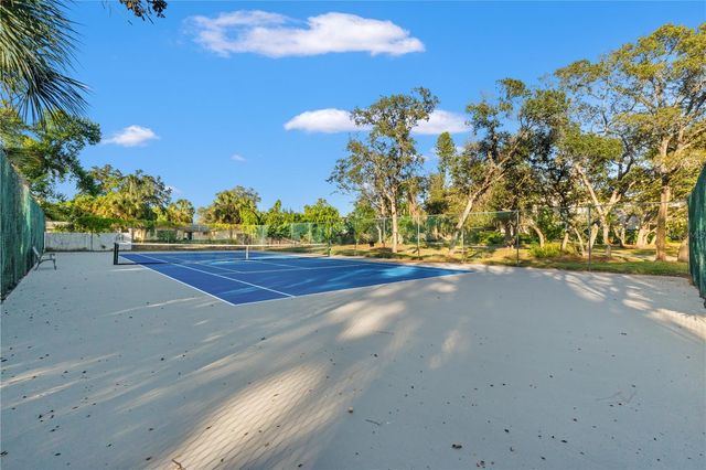300 S FLORIDA AVENUE 600F, Tarpon Springs, FL 34689