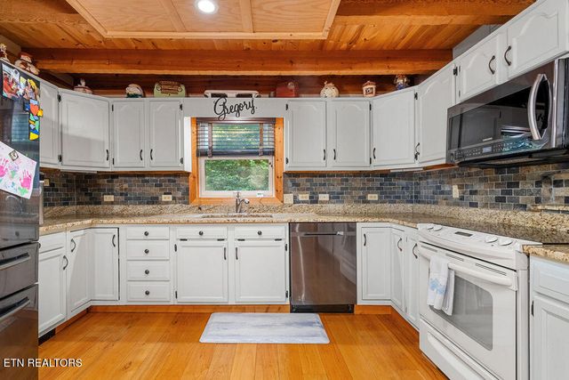 257 Copenhaver Rd, Lenoir City, TN 37771