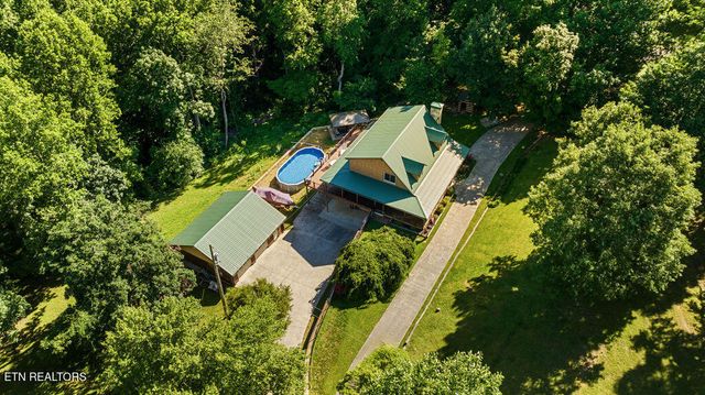 257 Copenhaver Rd, Lenoir City, TN 37771