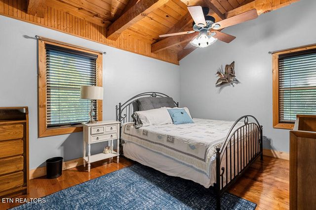 257 Copenhaver Rd, Lenoir City, TN 37771