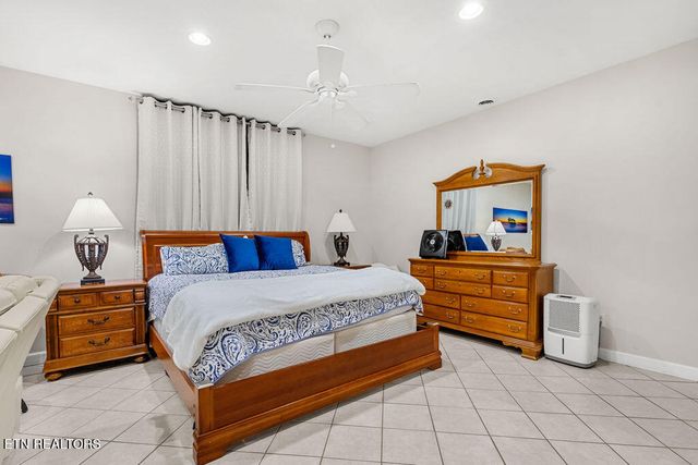 257 Copenhaver Rd, Lenoir City, TN 37771