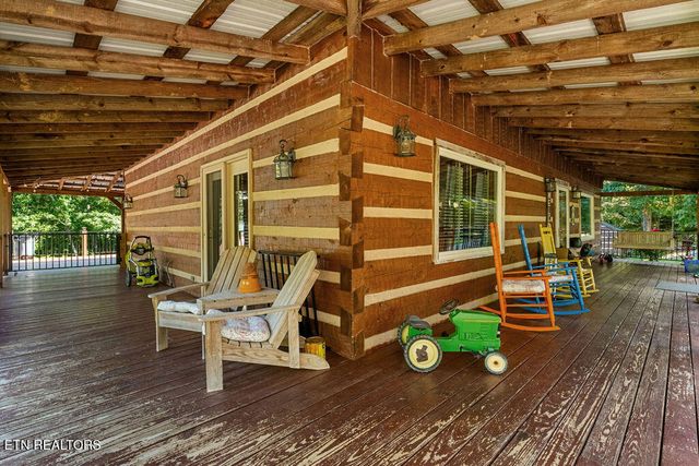 257 Copenhaver Rd, Lenoir City, TN 37771