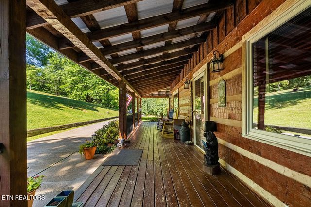 257 Copenhaver Rd, Lenoir City, TN 37771