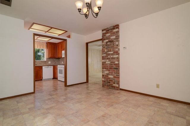 2718 King George Ct, El Dorado Hills, CA 95762