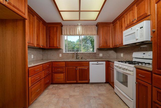 2718 King George Ct, El Dorado Hills, CA 95762