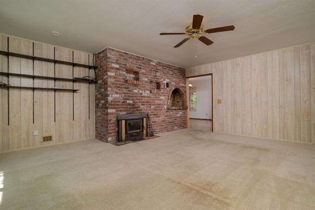2718 King George Ct, El Dorado Hills, CA 95762