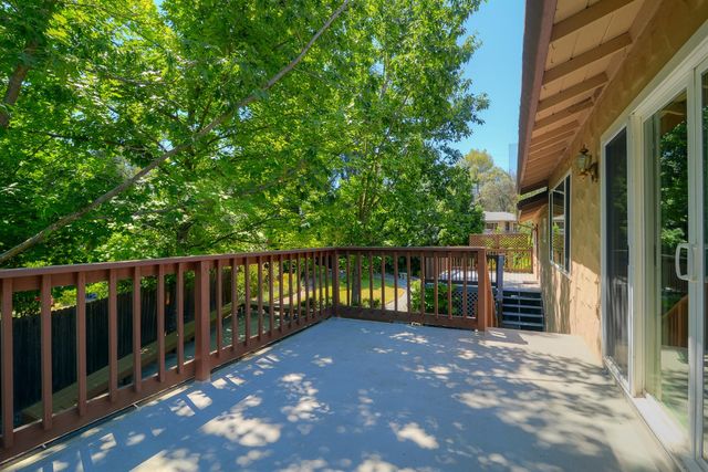 2718 King George Ct, El Dorado Hills, CA 95762