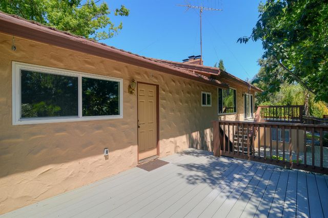 2718 King George Ct, El Dorado Hills, CA 95762