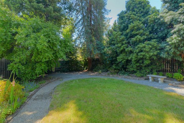 2718 King George Ct, El Dorado Hills, CA 95762