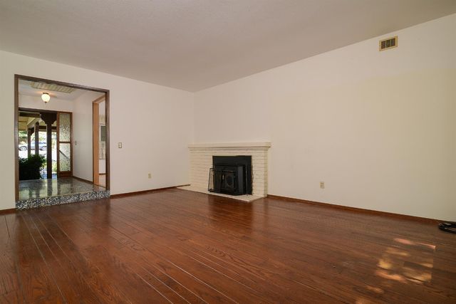2718 King George Ct, El Dorado Hills, CA 95762
