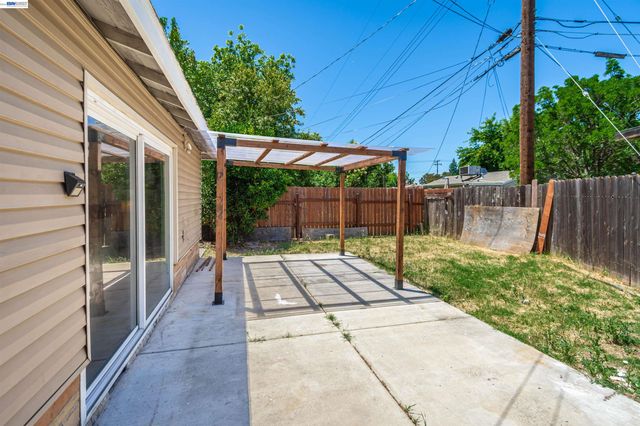 2257 Edison Avenue, Sacramento, CA 95821