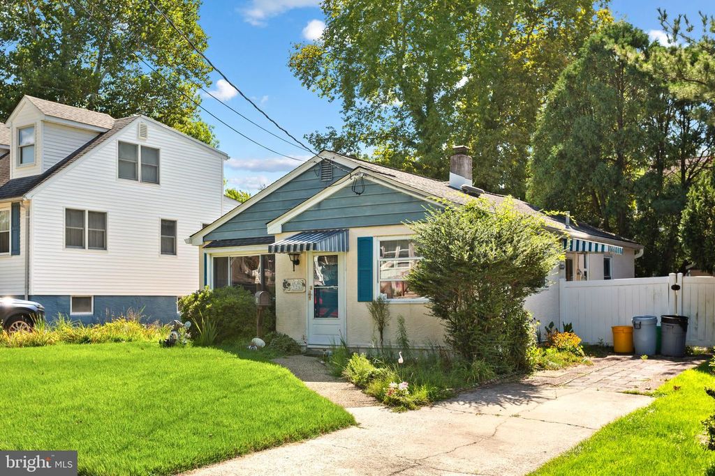 326 AUSTIN AVE, BARRINGTON, NJ 08007 — photo 3