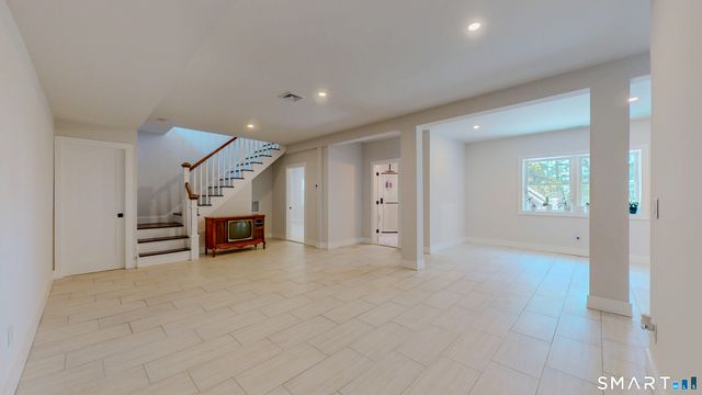 473 Summit Drive, Orange, CT 06477