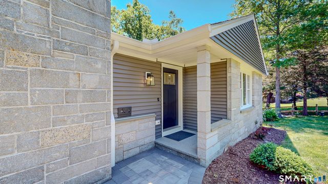 473 Summit Drive, Orange, CT 06477