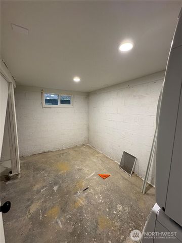 840 NW 54th Street, Seattle, WA 98107