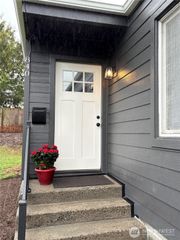 840 NW 54th Street, Seattle, WA 98107